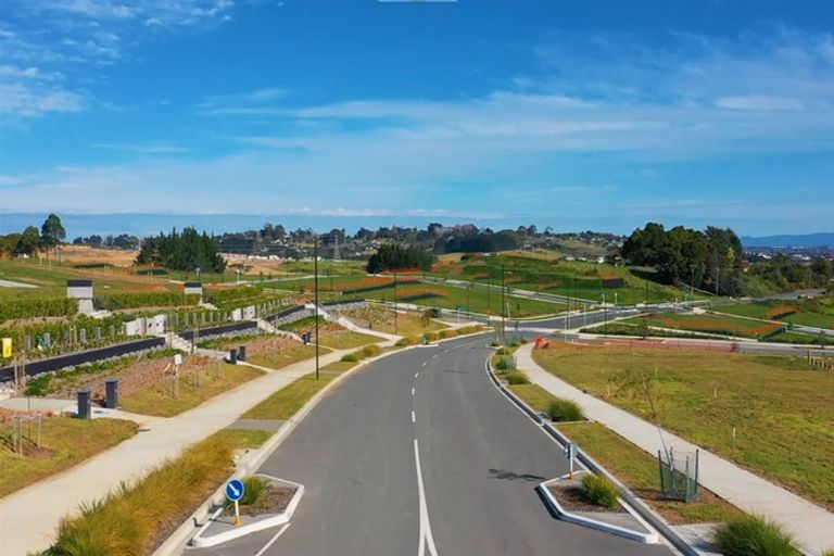 Photo of property in 10 Alluvial Street, Flat Bush, Auckland, 2019