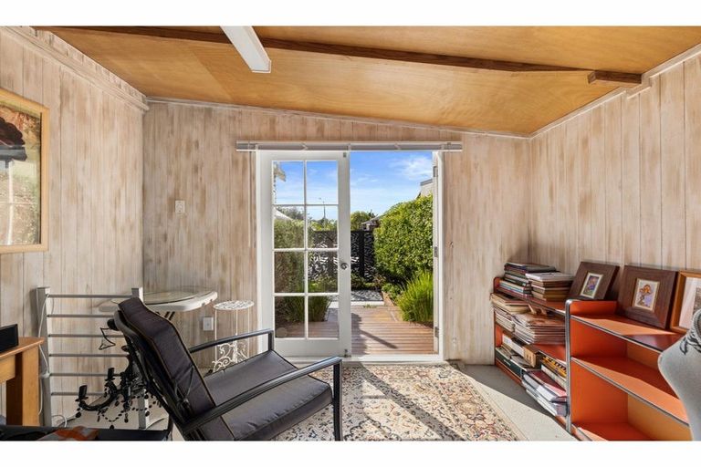 Photo of property in 11 Fairway Drive, Kerikeri, 0230