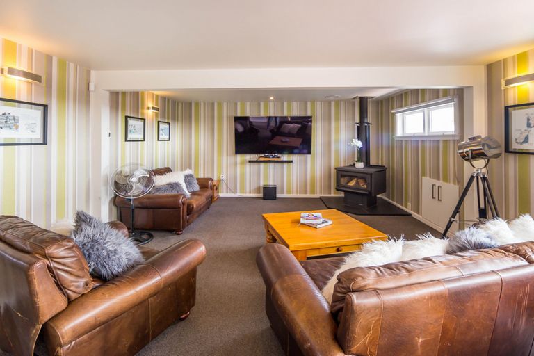 Photo of property in 226 Wairakei Road, Bryndwr, Christchurch, 8053