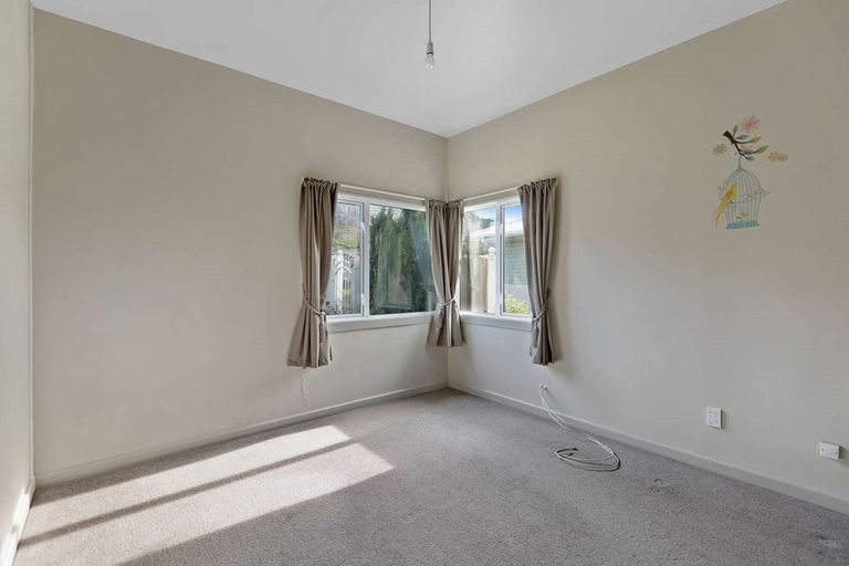 Photo of property in 61a Main Road, Redcliffs, Christchurch, 8081