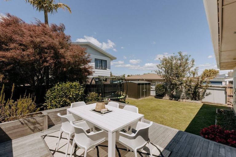 Photo of property in 10 Short Street, Otumoetai, Tauranga, 3110