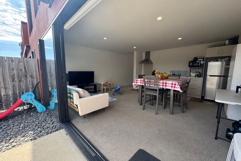 Photo of property in 3/17 Owens Place, Mount Maunganui, 3116