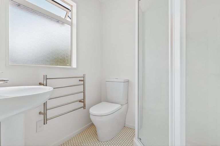 Photo of property in 30 Ramsay Drive, Acacia Bay, Taupo, 3385