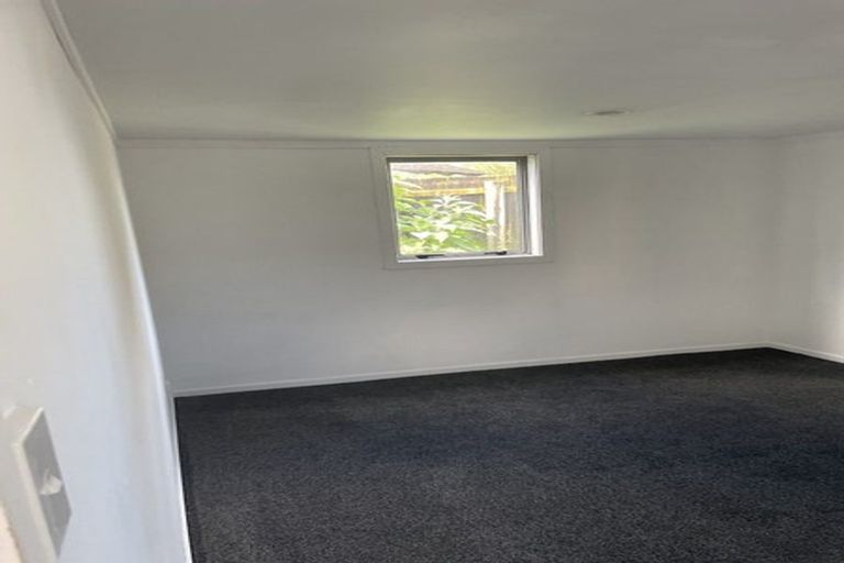 Photo of property in 27 Yearsley Place, Manurewa, Auckland, 2102