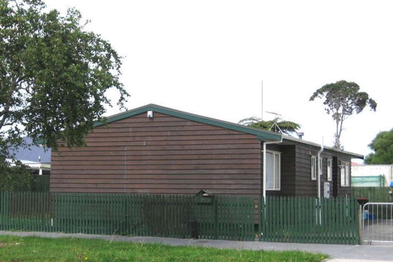 Photo of property in 17b Wairau Avenue, Avondale, Auckland, 1026