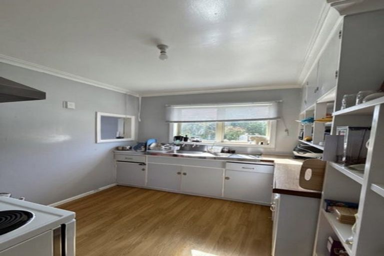 Photo of property in 3 Parakai Street, Paraparaumu, 5032