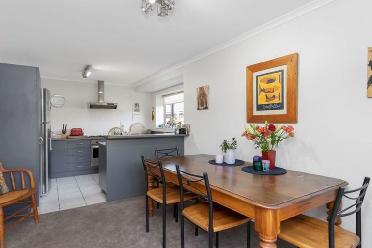 Photo of property in 65 Mauger Drive, Heathcote Valley, Christchurch, 8022