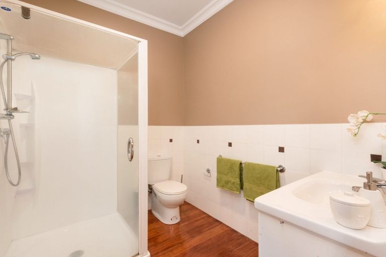 Photo of property in 37 Burrows Street, Tauranga South, Tauranga, 3112