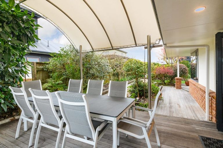 Photo of property in 8 Dougherty Place, Hokowhitu, Palmerston North, 4410