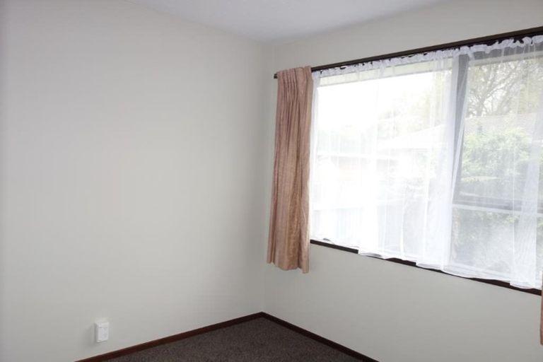 Photo of property in 2/17 Urella Place, Spreydon, Christchurch, 8024