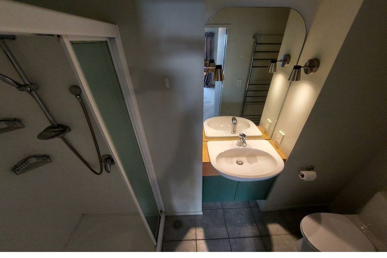 Photo of property in Elizabeth Street Chapel, 4/6 Elizabeth Street, Mount Victoria, Wellington, 6011