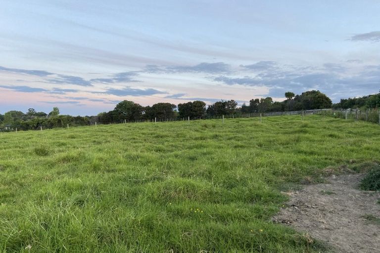 Photo of property in 68 Spioenkop Road, Mangawhai, 0573