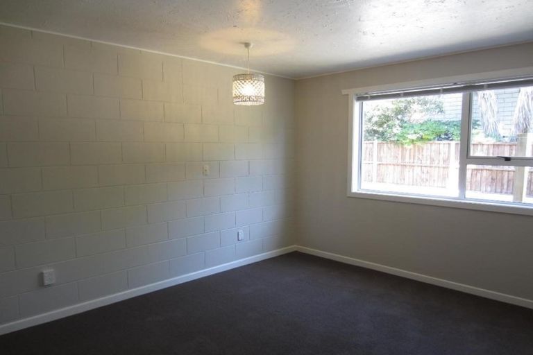 Photo of property in 1/26 Camberwell Place, Avonhead, Christchurch, 8042