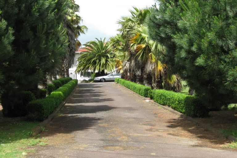 Photo of property in 95 Gatland Road, Opaheke, Papakura, 2113