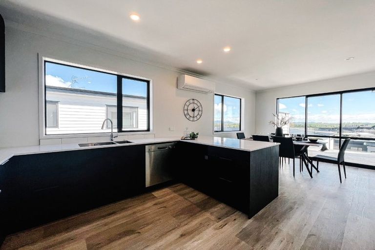 Photo of property in 5 Suasher Way, Flagstaff, Hamilton, 3210