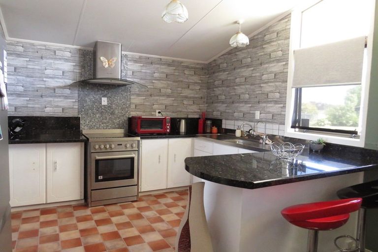 Photo of property in 33 Achilles Street, Wairoa, 4108