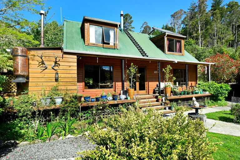 Photo of property in 905 Wakamarina Road, Wakamarina, Havelock, 7178