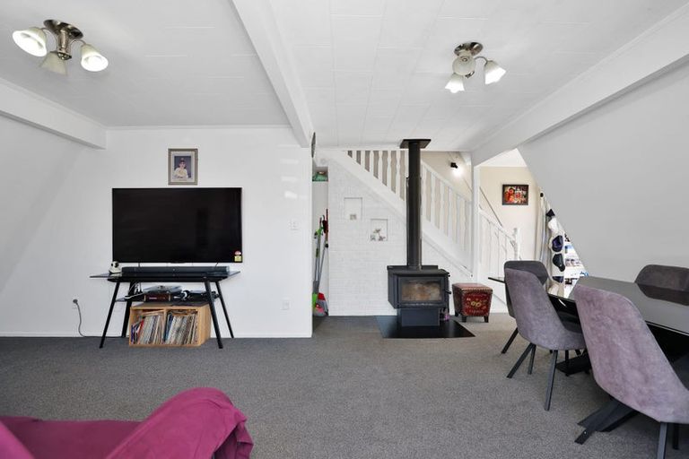 Photo of property in 170 Mcmurdo Street, Tinwald, Ashburton, 7700