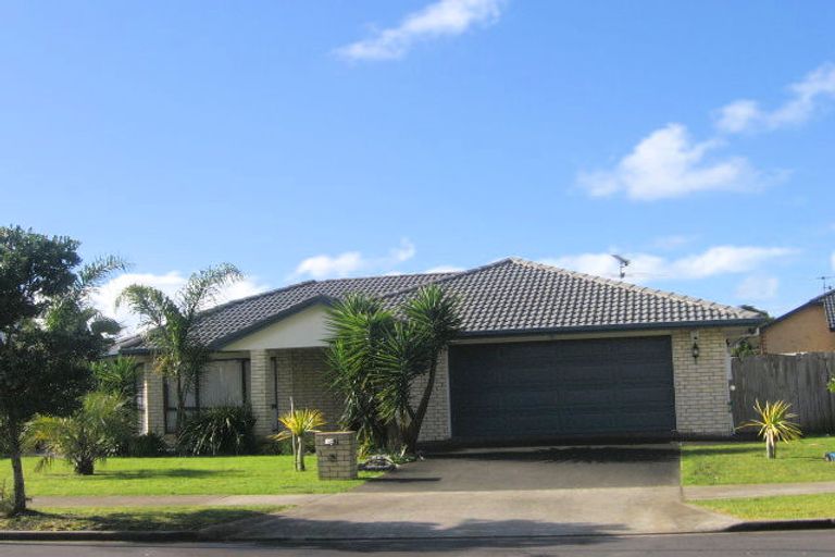 Photo of property in 78 Armoy Drive, East Tamaki, Auckland, 2016