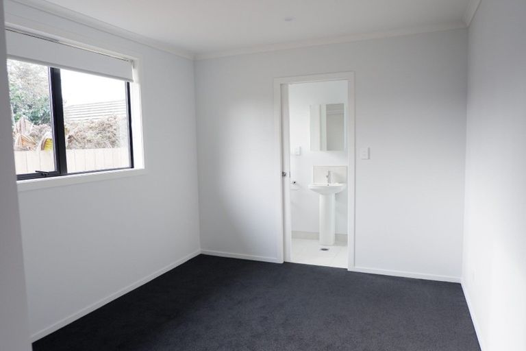 Photo of property in 4/5 Helena Road, Hillcrest, Hamilton, 3216