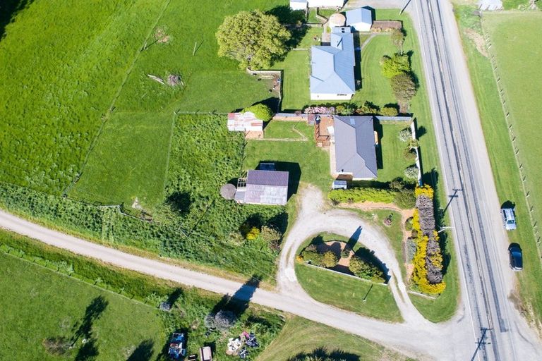 Photo of property in 2717 Tokanui Gorge Road Highway, Tokanui, Invercargill, 9875