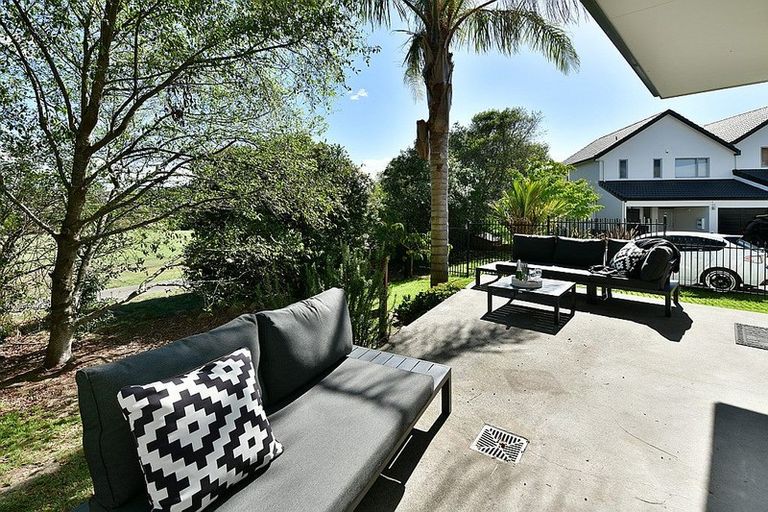 Photo of property in 47 Alverna View, Gulf Harbour, Whangaparaoa, 0930