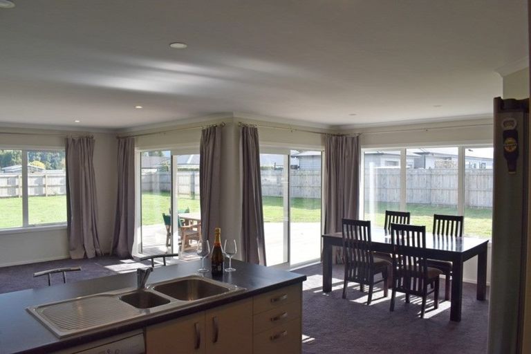 Photo of property in 8 Hartley Avenue, Carterton, 5713