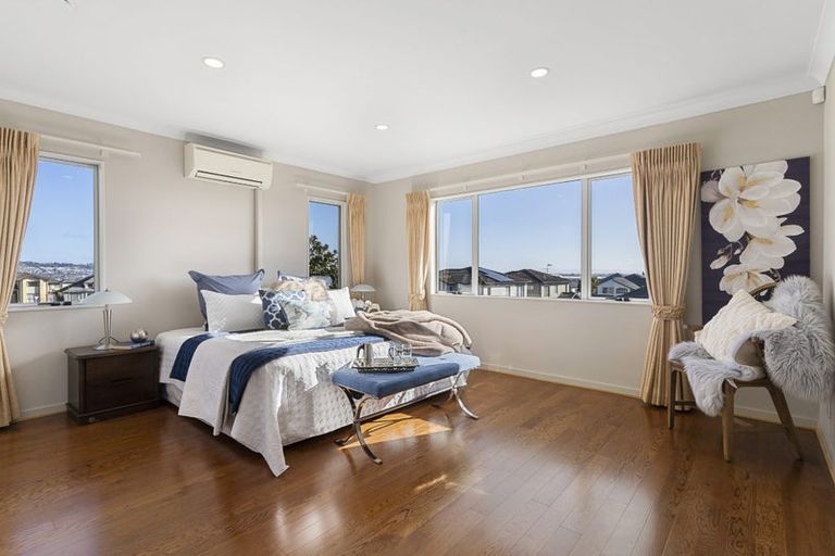 Photo of property in 86 Coachman Drive, Flat Bush, Auckland, 2016