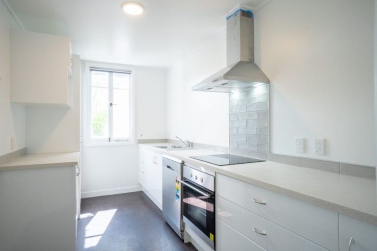 Photo of property in 17 Titoki Street, Palmerston North, 4414