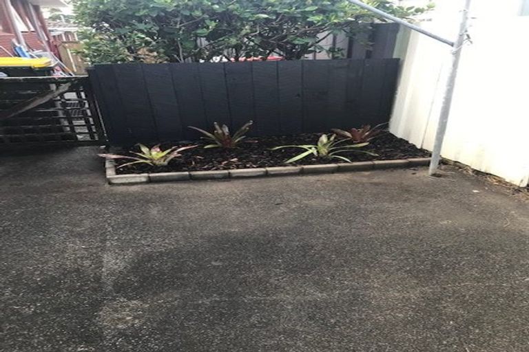 Photo of property in 1/131 Union Road, Howick, Auckland, 2014