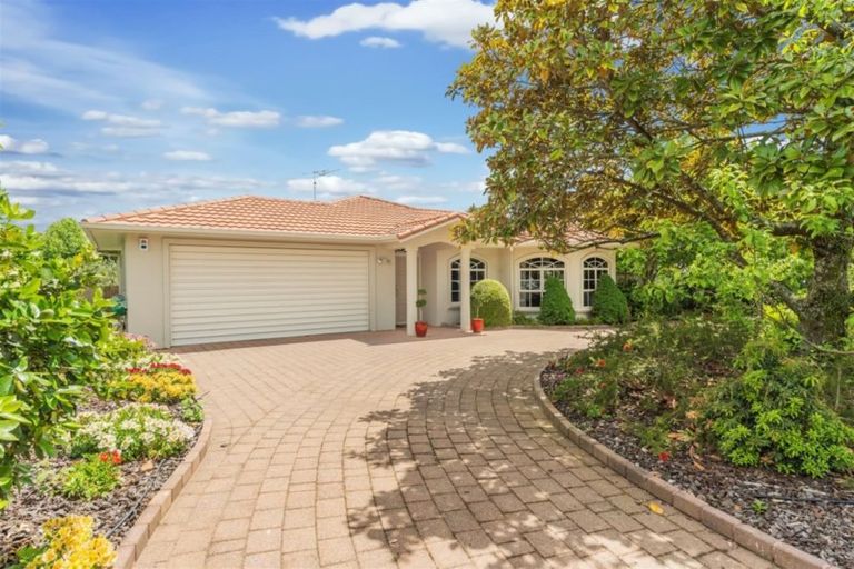 Photo of property in 6 Charles Henry Place, Harrowfield, Hamilton, 3210