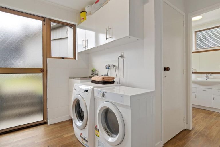 Photo of property in 2a Kaitemako Road, Welcome Bay, Tauranga, 3112