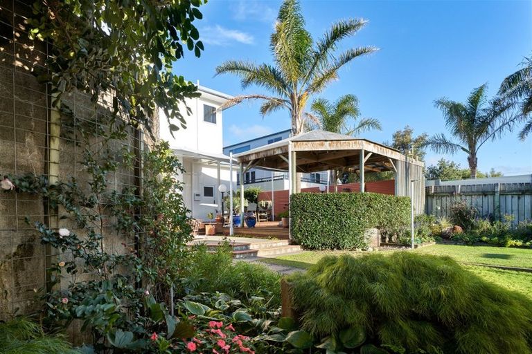 Photo of property in 256 Whirinaki Road, Eskdale, Napier, 4182