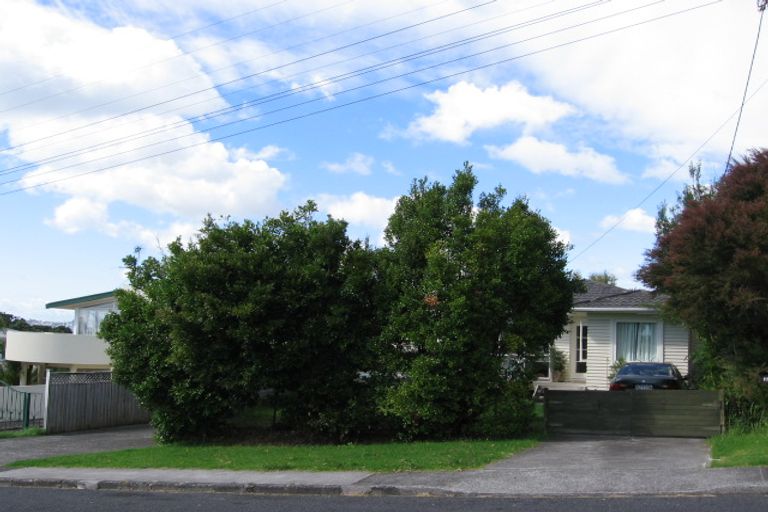 Photo of property in 1/119 Exmouth Road, Northcote, Auckland, 0627