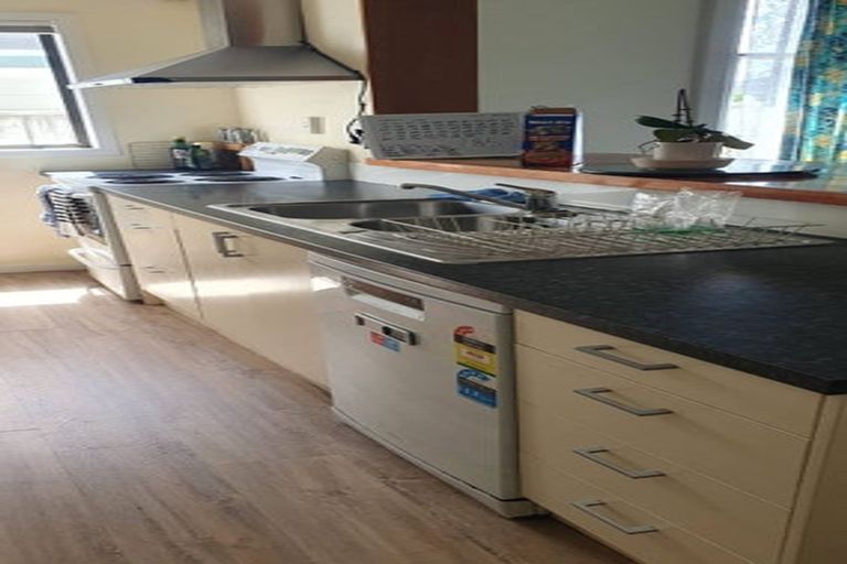 Photo of property in 37 Te Whiti Street, Kilbirnie, Wellington, 6022