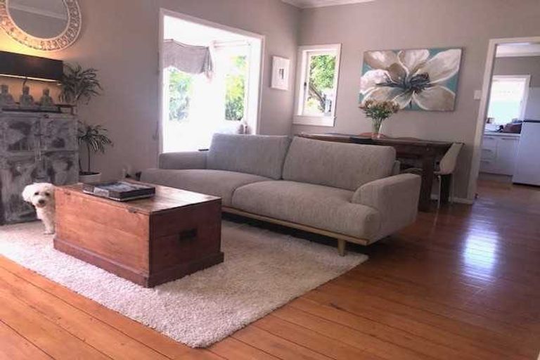Photo of property in 146 Queen Street, Pukekohe, 2120