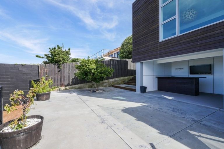 Photo of property in 60 Earls Road, Saint Clair, Dunedin, 9012