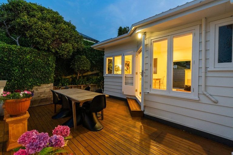 Photo of property in 7 Rankin Street, Wadestown, Wellington, 6012