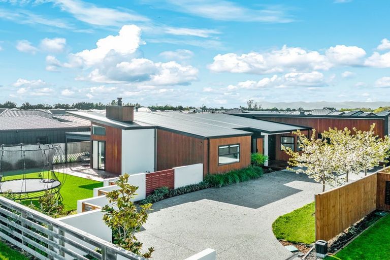 Photo of property in 14 Claw Place, Rolleston, 7615