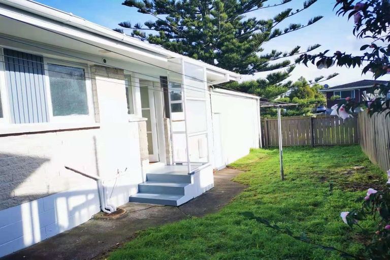 Photo of property in 1/17 Marriott Road, Pakuranga, Auckland, 2010