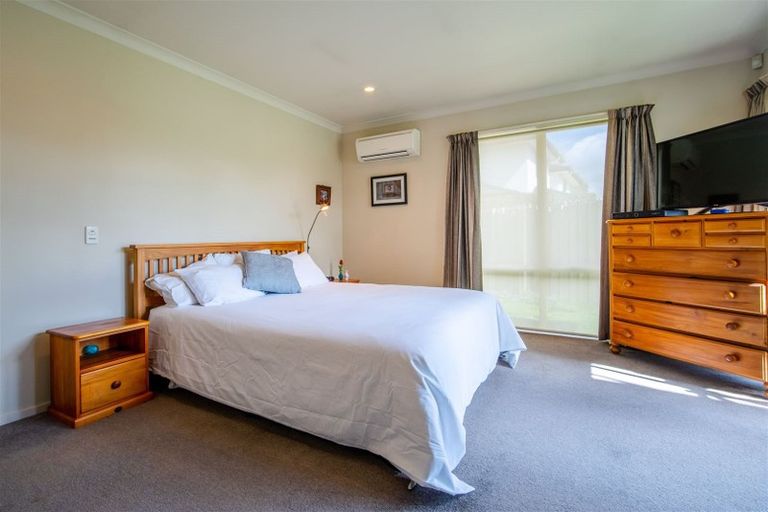 Photo of property in 6 Benmore Gardens, Harewood, Christchurch, 8051