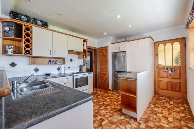 Photo of property in 73 College Street, Awapuni, Palmerston North, 4412