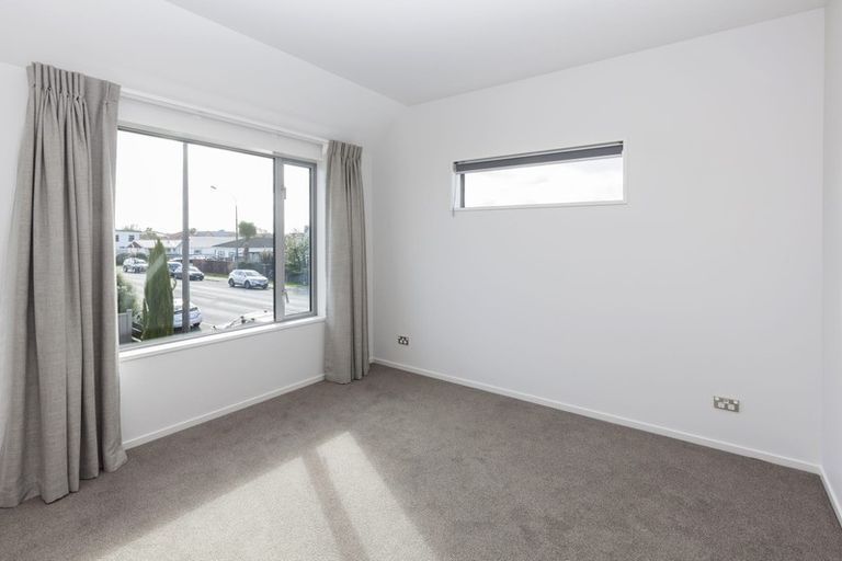 Photo of property in 17 Sherborne Street, St Albans, Christchurch, 8014