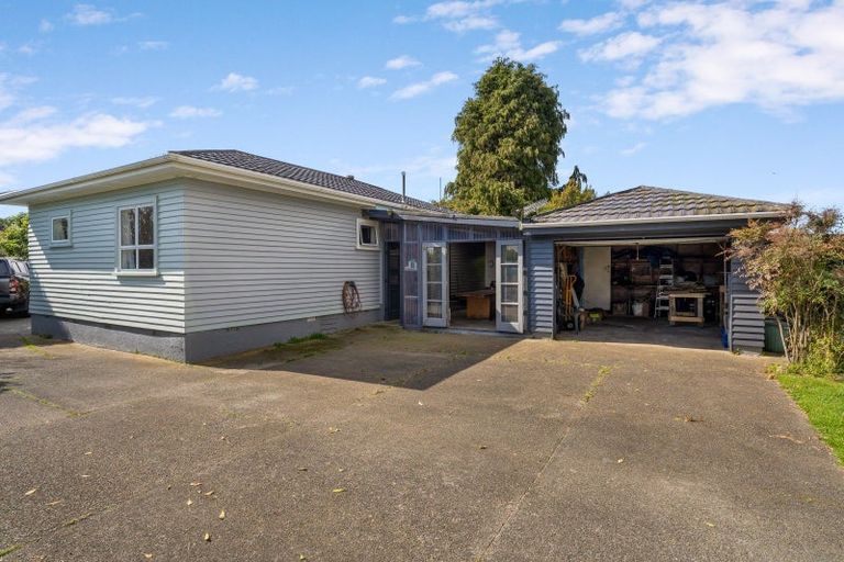 Photo of property in 13 Te Horo Beach Road, Te Horo, Otaki, 5581