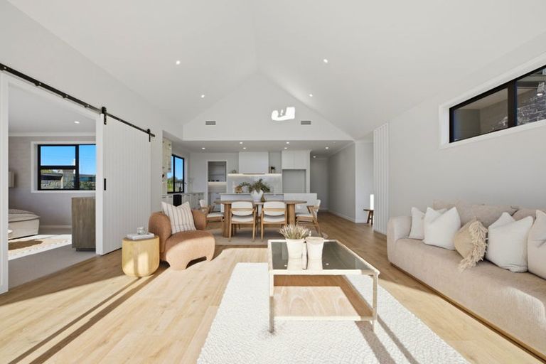 Photo of property in 1 Goodwin Crescent, Pyes Pa, Tauranga, 3112