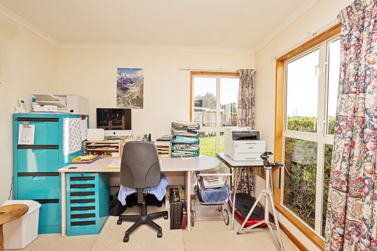 Photo of property in 54 Drysdale Road, Myross Bush, Invercargill, 9872