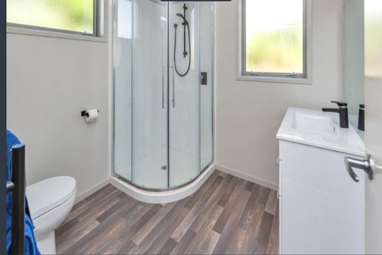 Photo of property in 36 Beach Road, Onerahi, Whangarei, 0110