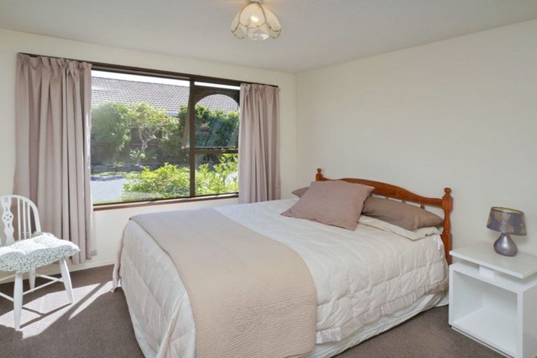 Photo of property in 70 Cheyenne Street, Sockburn, Christchurch, 8042