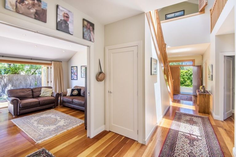 Photo of property in 48 Cheltenham Road, Devonport, Auckland, 0624