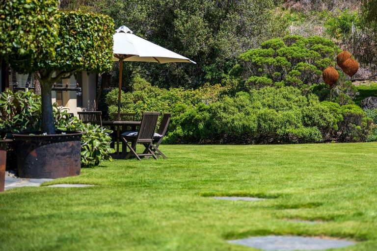 Photo of property in 48 Rutherford Road, Lake Hayes, Queenstown, 9371